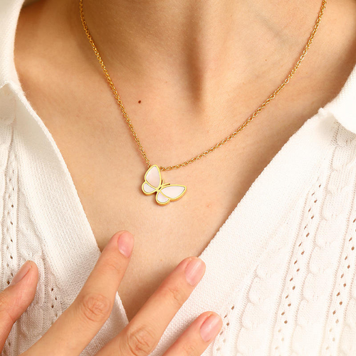 Custom Women Jewelry Necklace Fashion Tarnish Free Stainless Steel Waterproof White Shell Butterfly Pendant Necklace Wholesale