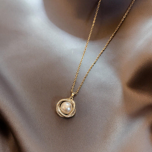 Women Jewelry Pendant Luxury Elegant Tiny Pearl Necklace